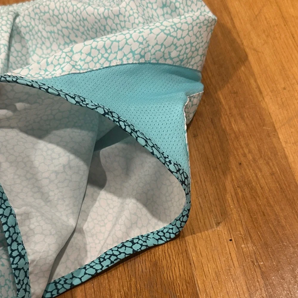 *last chance* Nike | Women's Light Blue Athletic Shorts - Picture 14 of 15